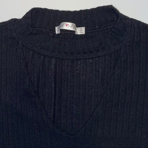 Heart & Hips Black Dress with Front V Cut-Out - Picture 2 of 3